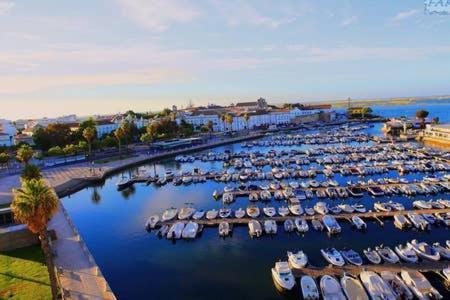 Remodeled In The Center. Apartament Dystrykt Faro