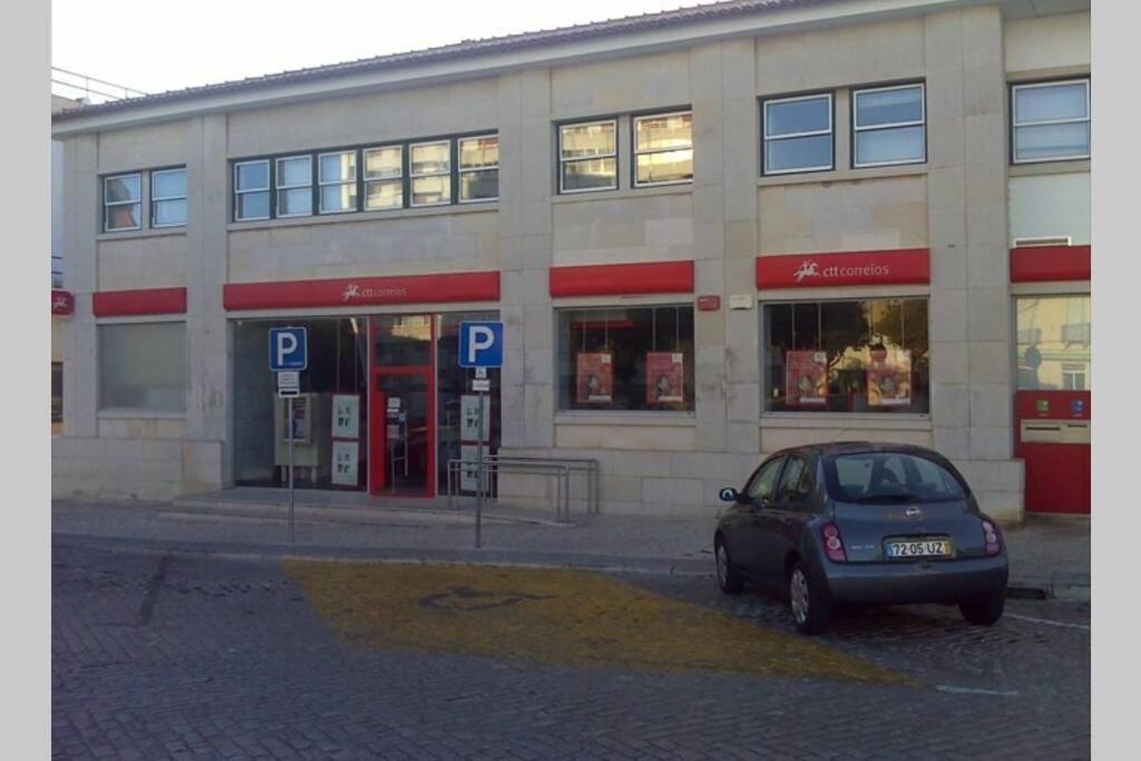 Remodeled In The Center. Appartamento *